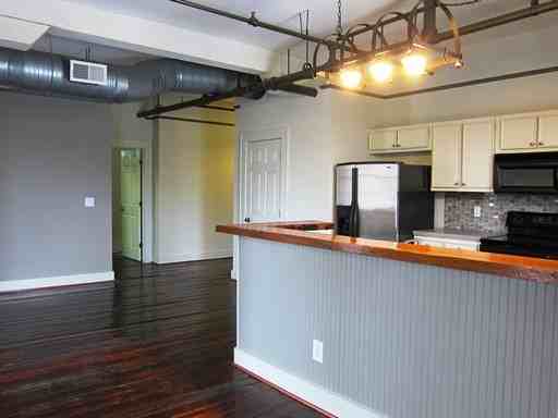 440 4th St E - Photo 3 of 16