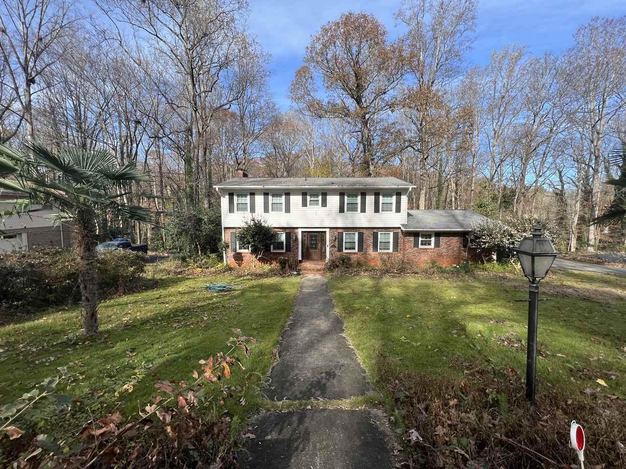 107 Brookwood Dr #NA - Photo 2 of 8