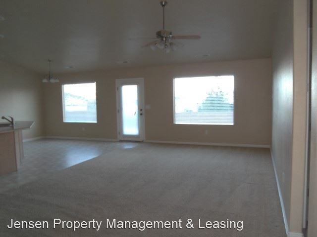 633 N 175 E - Photo 2 of 5