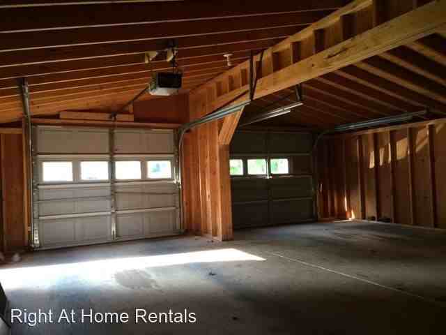 3246 Walnut St - Photo 2 of 9