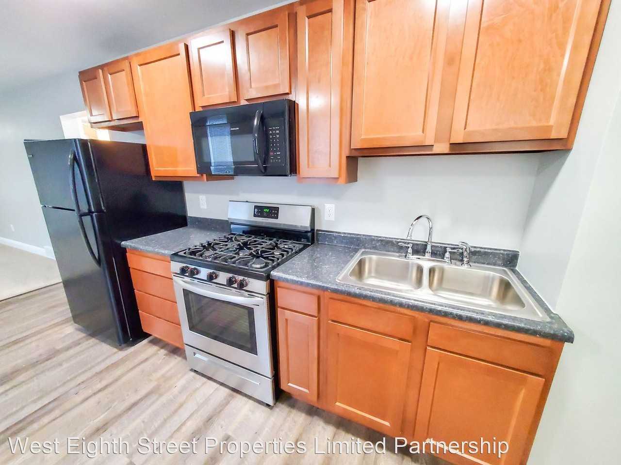 310-12 West 3rd Street - Photo 3 of 11