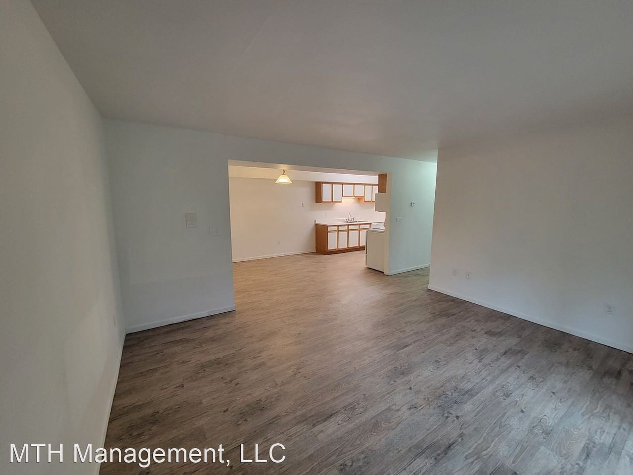 406 Fairway Meadows Dr. - Photo 3 of 13