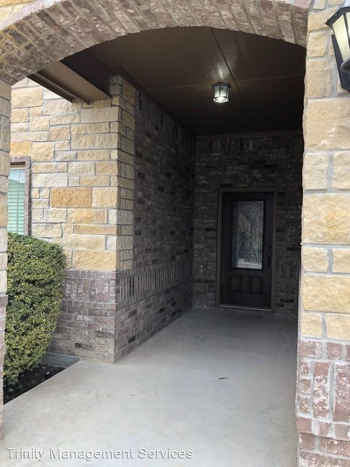 109 Anderson Ct - Photo 2 of 21