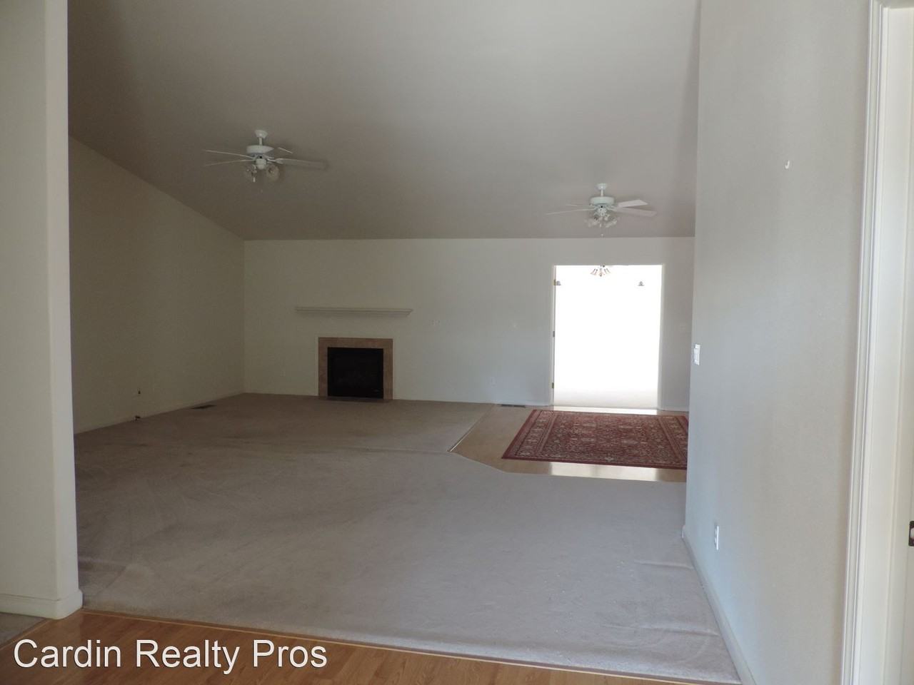 1007 Lehman Ct - Photo 2 of 22