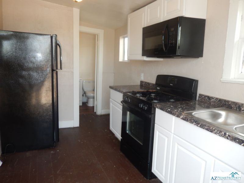 2333 N 12th St - Photo 2 of 7