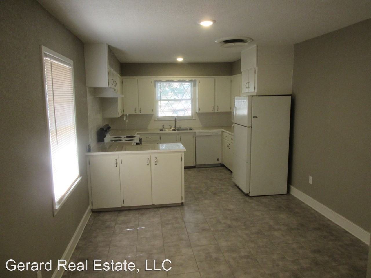 3197 Columbia Dr - Photo 3 of 13