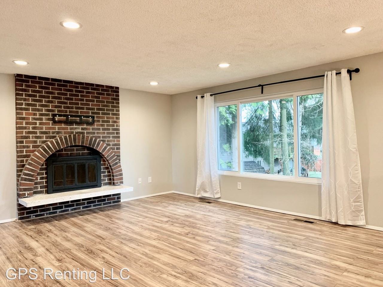 12854 Ne 145th Pl - Photo 3 of 31