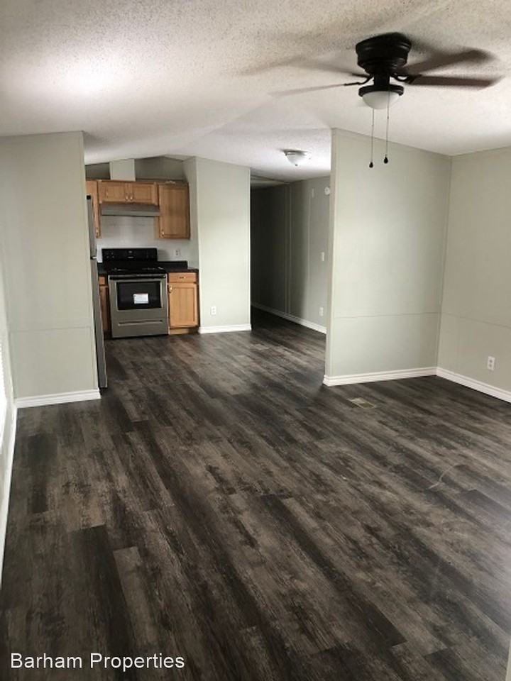 119 Circle Park Dr - Photo 3 of 11