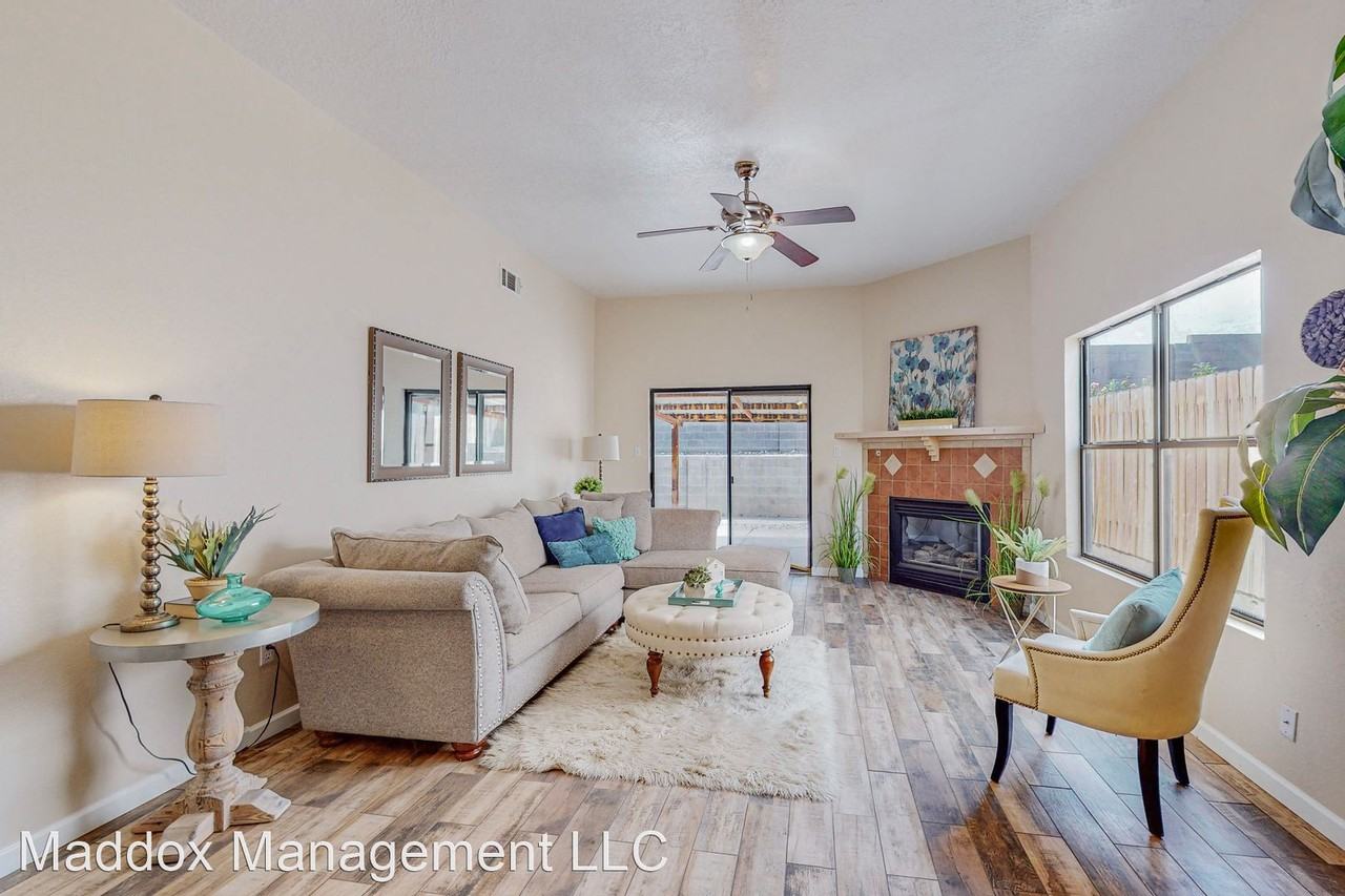7920 Elliott Rd Nw - Photo 2 of 31