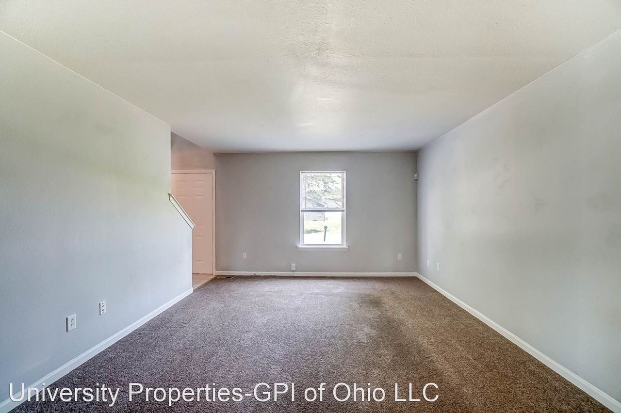 3733 Willow Runn - Photo 3 of 50