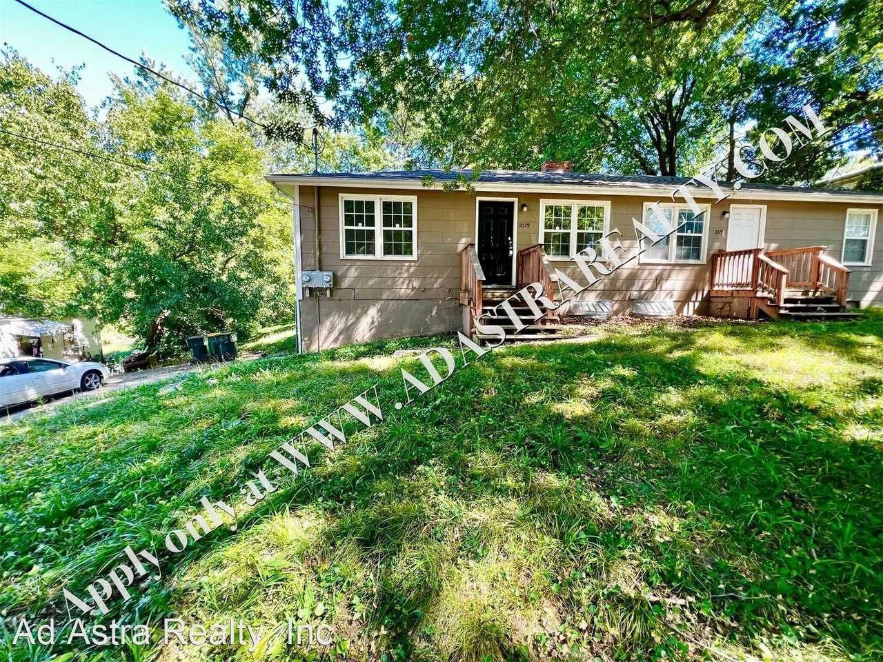 1019 S Glenwood Ave - Photo 2 of 14