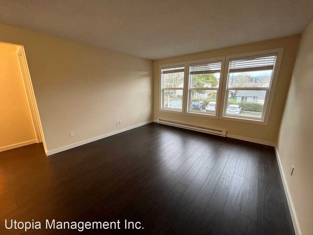 2328 Queen St. - Photo 3 of 28