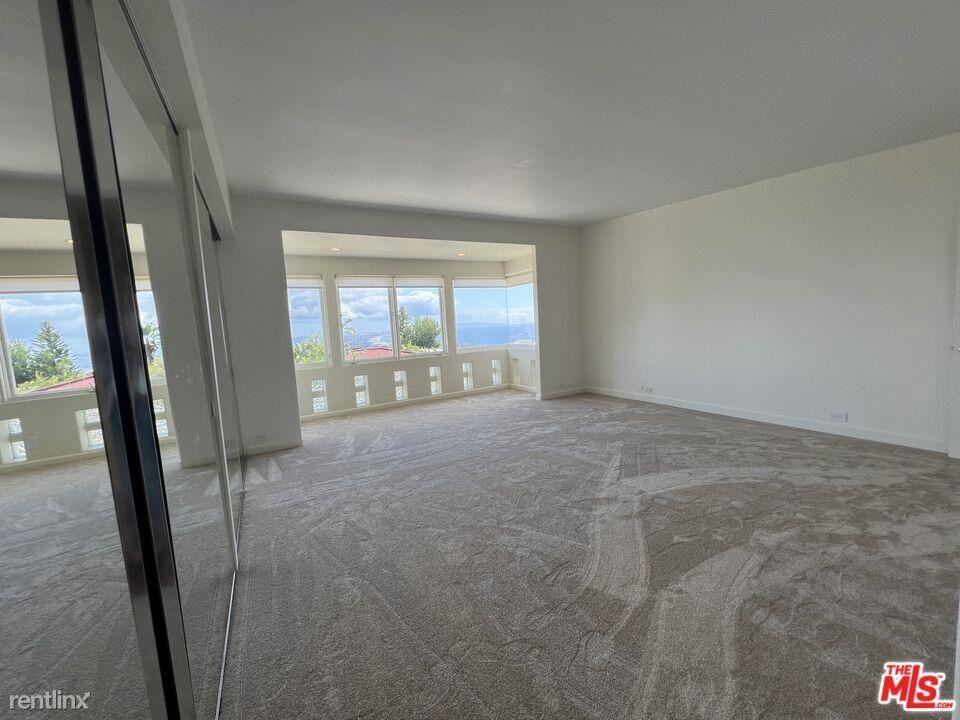 1225 Lachman Ln - Photo 3 of 16