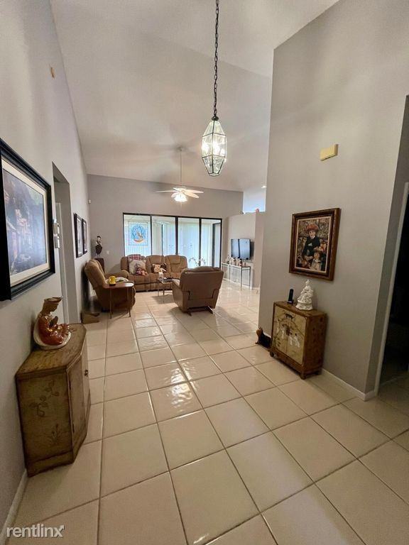 8300 Waterline Dr #105 - Photo 3 of 13