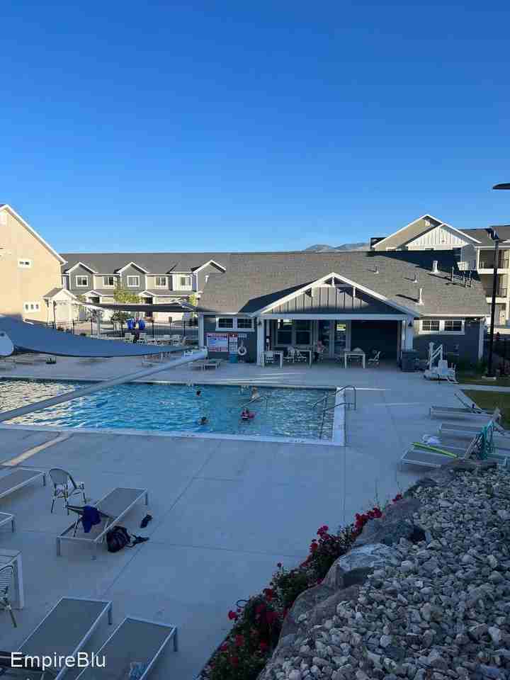 1809 W Terra Vista Ln #204 - Photo 3 of 11