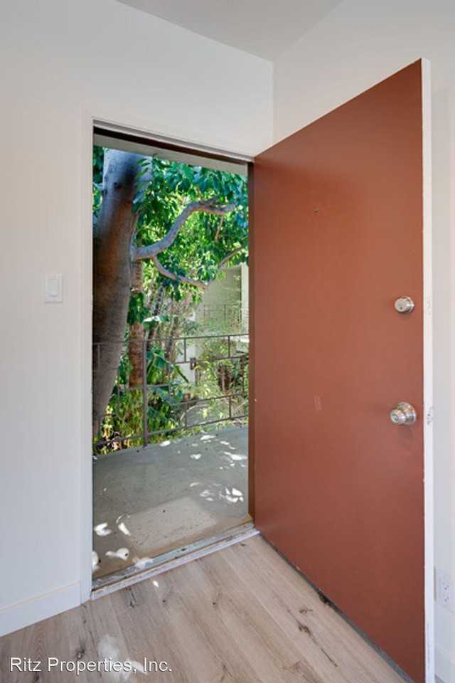 3906 Ridgemoor Dr. - Photo 2 of 11