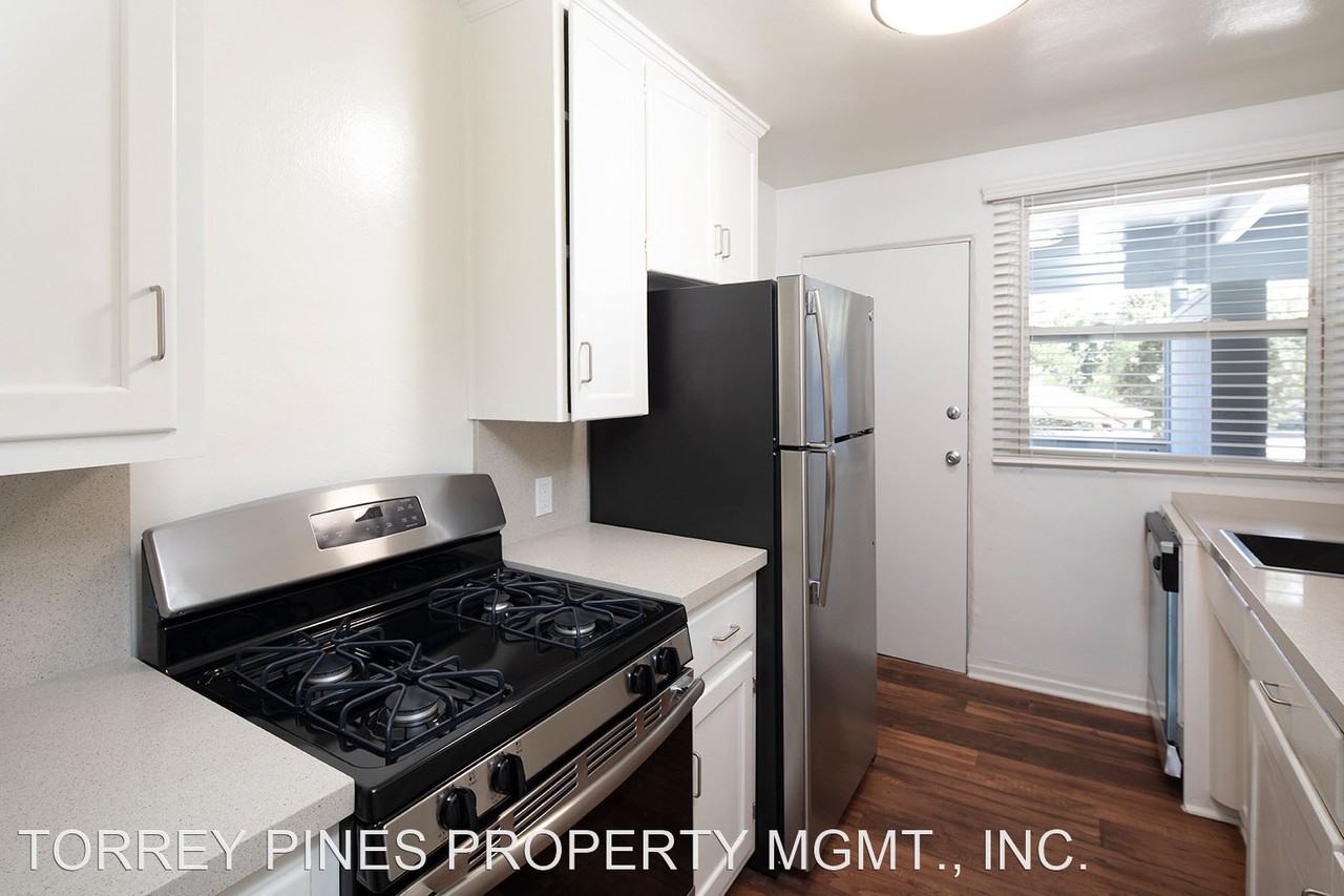 Pacific Heights Apartments - Photo 3 of 14