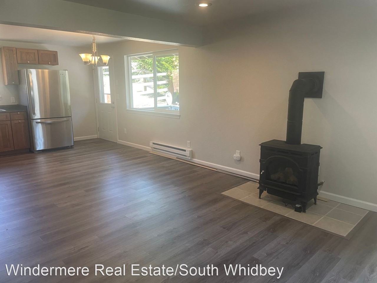 2899 Sunlight Dr - Photo 3 of 26