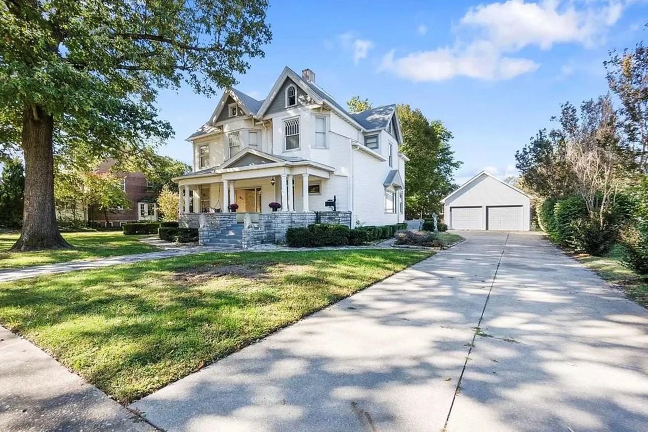 333 N Kingshighway St - Photo 3 of 24