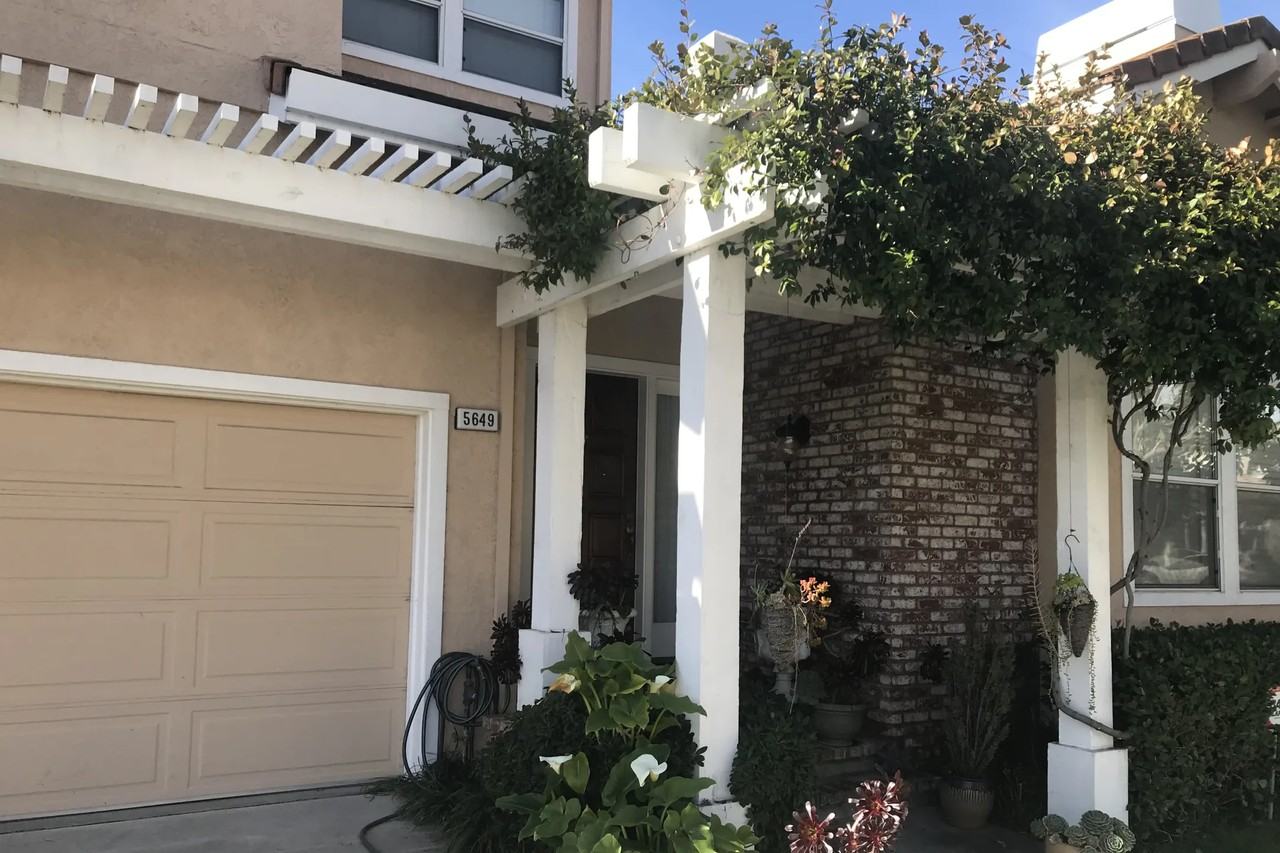 5649 Bergamo Ct - Photo 2 of 27