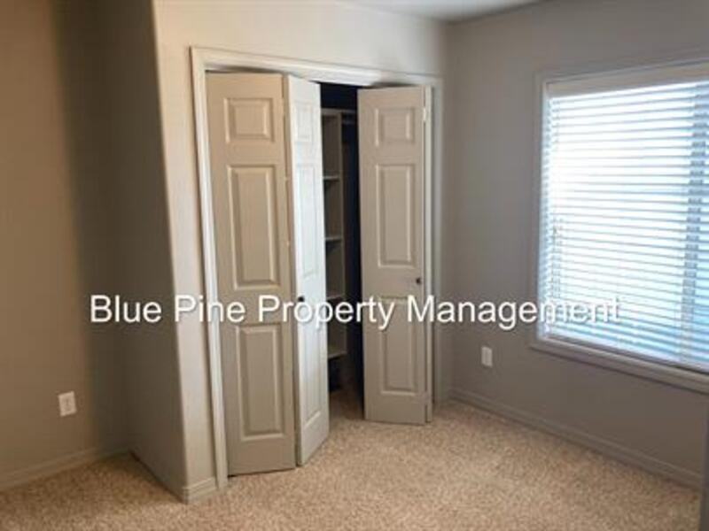 2866 Hunters Loop #402 - Photo 6 of 8