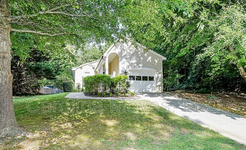 25 Venning Ct - Photo 2 of 17