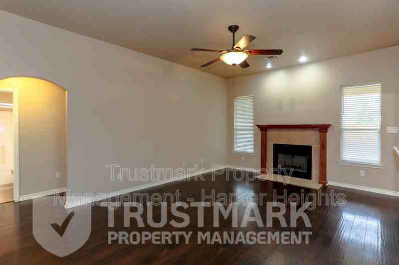 6007 Lolly Loop - Photo 2 of 28