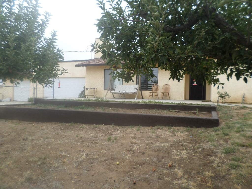 10735 Gilman St - Photo 3 of 28