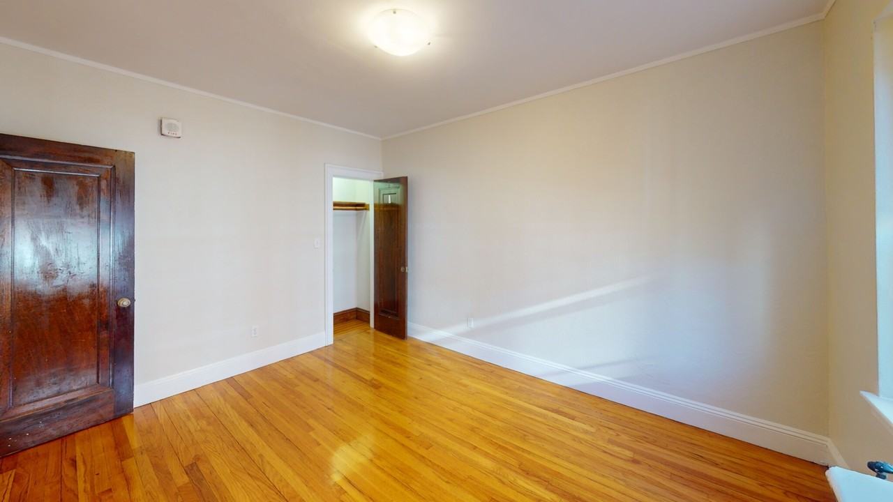 85 Strathmore Rd #43 - Photo 3 of 10