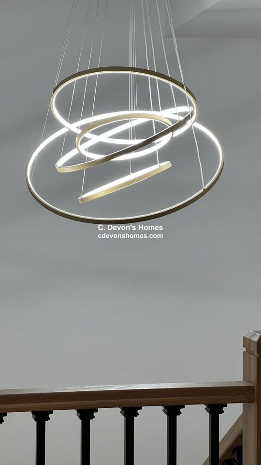 726 E 8th St #3 - Photo 4 of 11