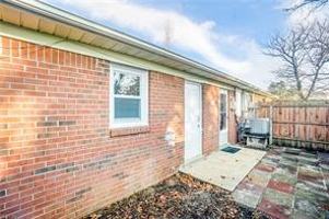 featured image of 8960 Tidewater Dr