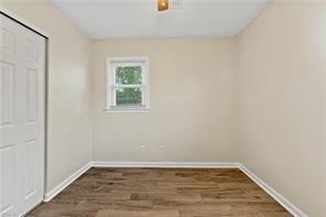 8960 Tidewater Dr - Photo 5 of 7