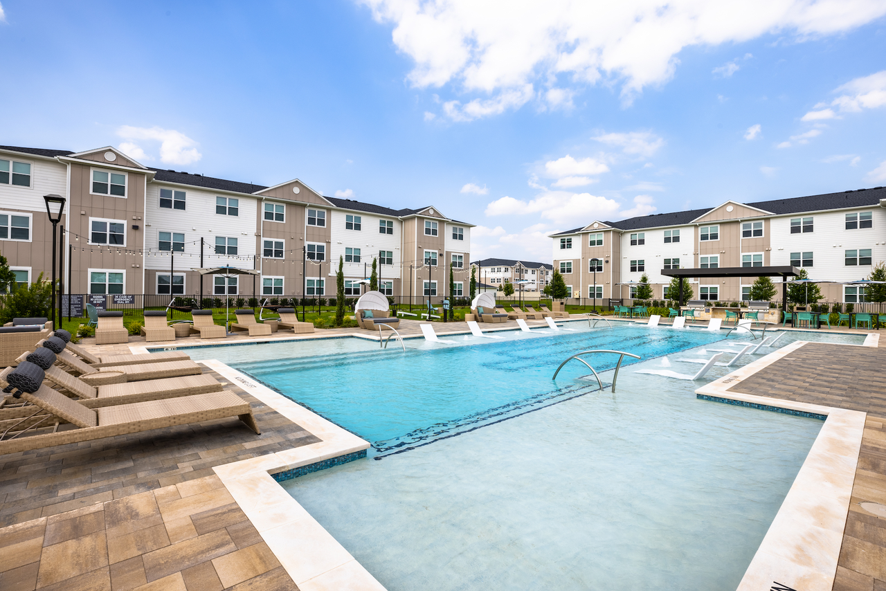 Allora Klein Crossing - Photo 7 of 20