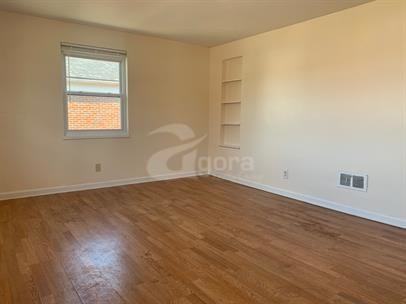 524 Delaware Ave - Photo 2 of 10