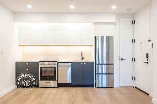 654 Madison Street #4G - Photo 1 of 1