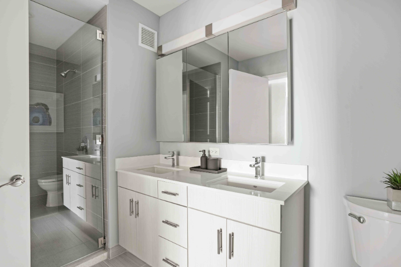 1010 S State St #1402 - Photo 7 of 21