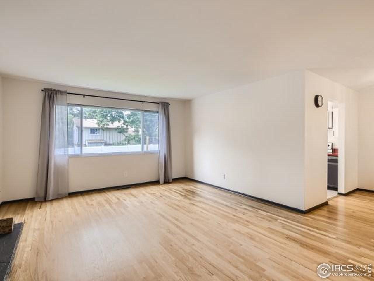 1680 Linden Ave #NA - Photo 2 of 13