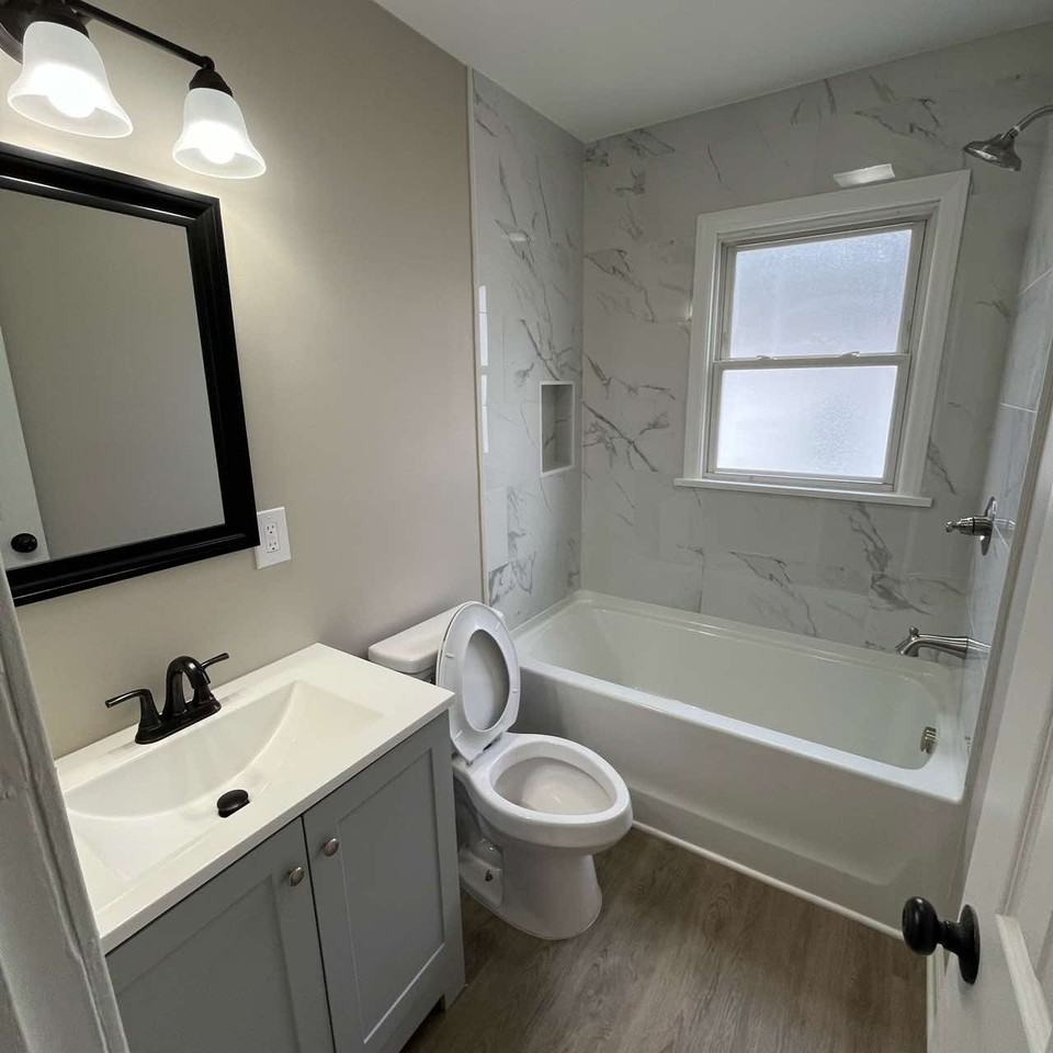 702 Ross Ave #1 - Photo 5 of 7