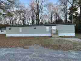 featured image of 724 Graham Dr #1