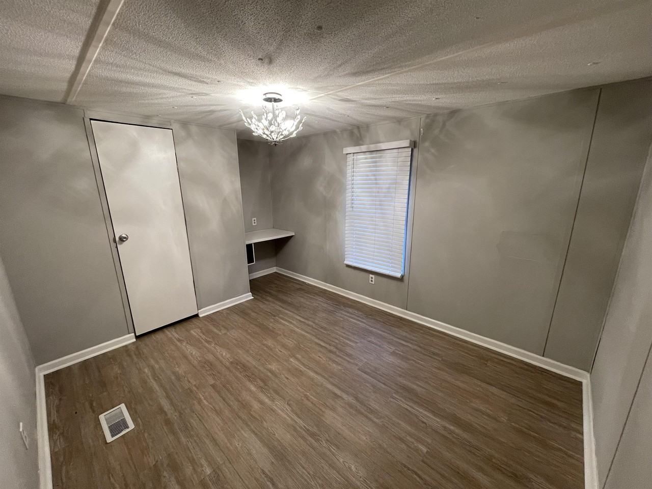 724 Graham Dr #1 - Photo 4 of 9