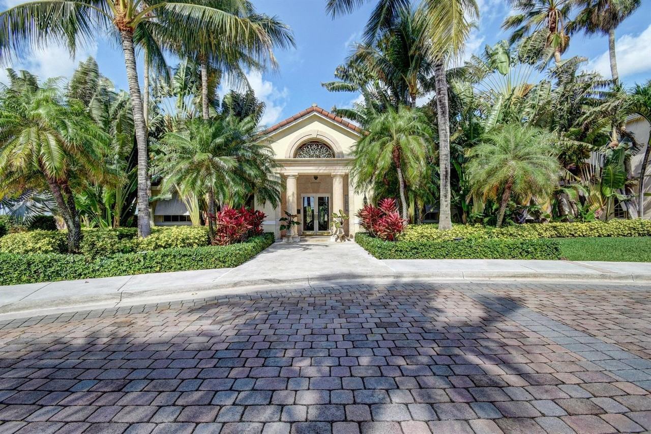 6 Ocean Pl #406 - Photo 2 of 8