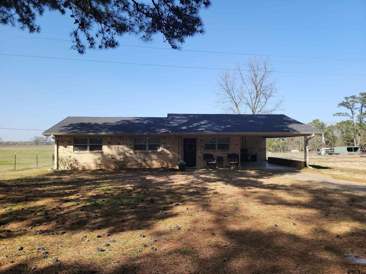 401 County Road 1331 - Photo 2 of 13