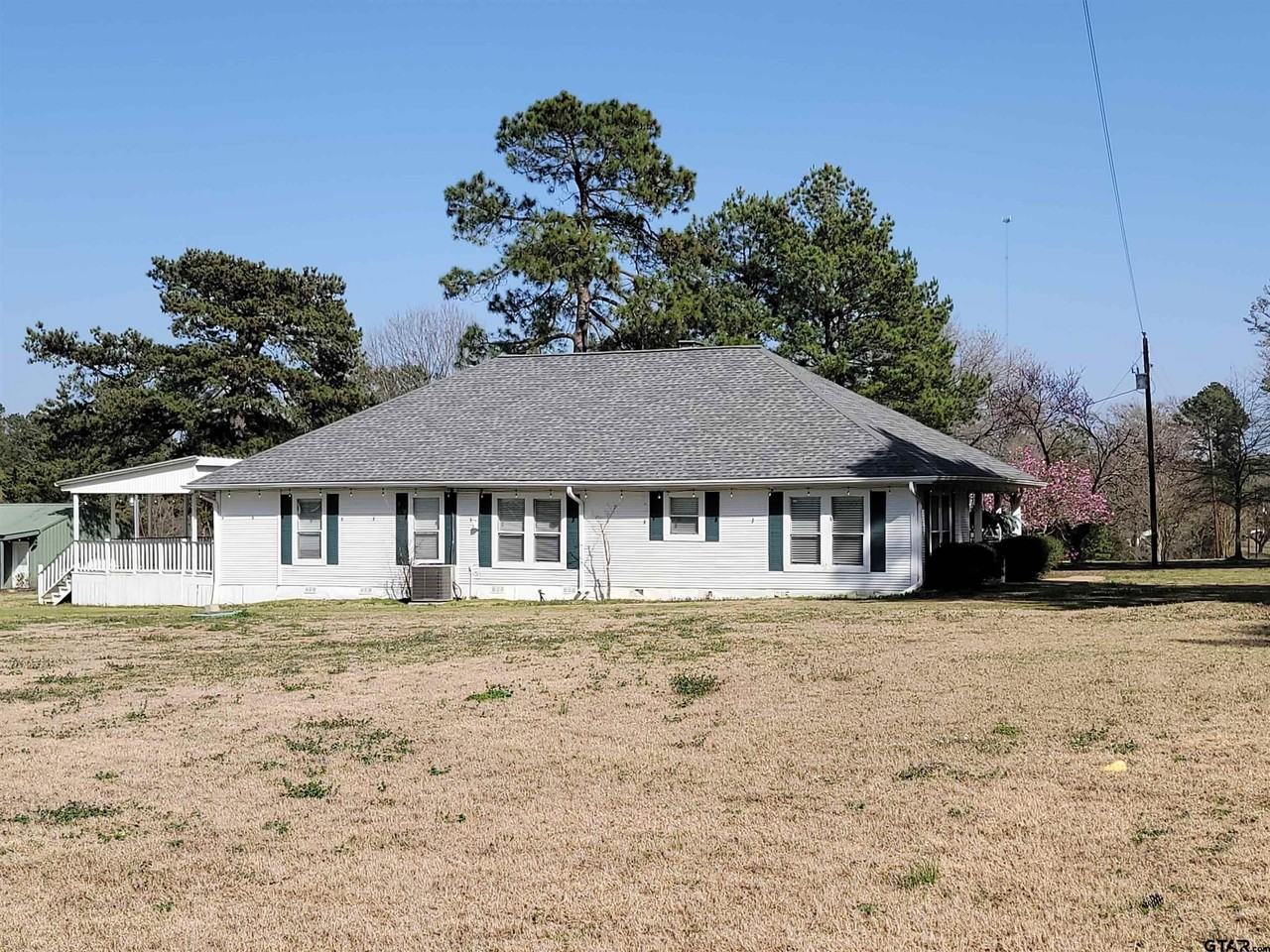 361 County Road 1331 - Photo 2 of 21