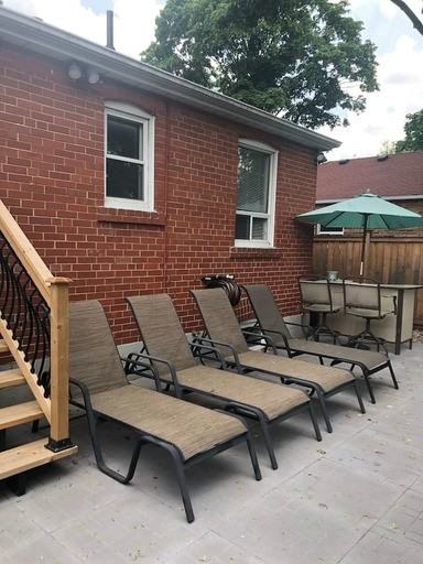 583 Drymen Cres - Photo 2 of 18