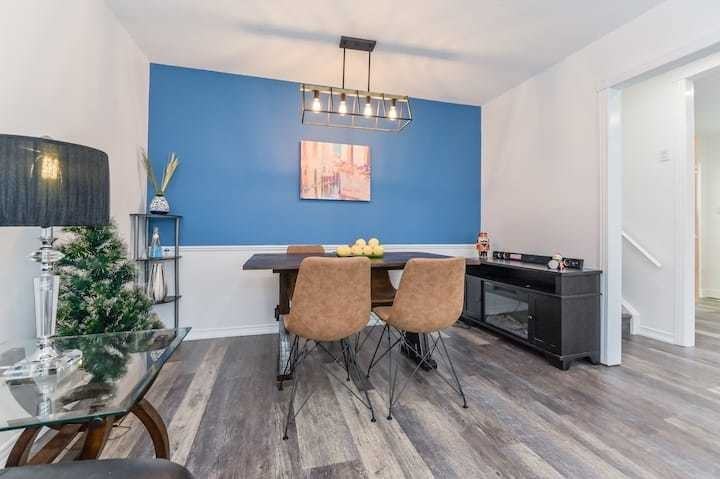 374 West Acres Dr - Photo 3 of 12