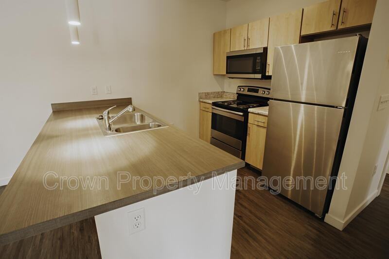 21 Pheasant Run - Photo 2 of 34