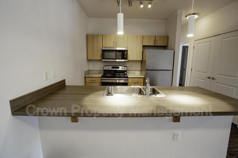 21 Pheasant Run - Photo 4 of 34