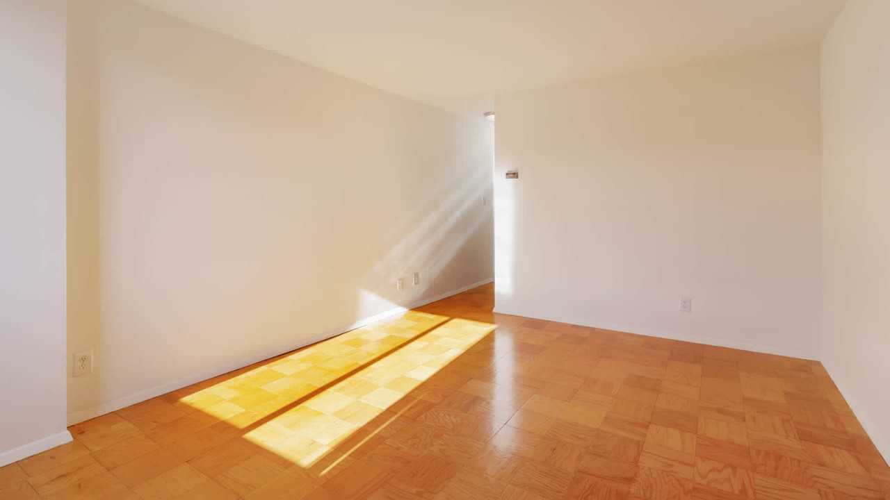 3003 Van Ness - Photo 6 of 55