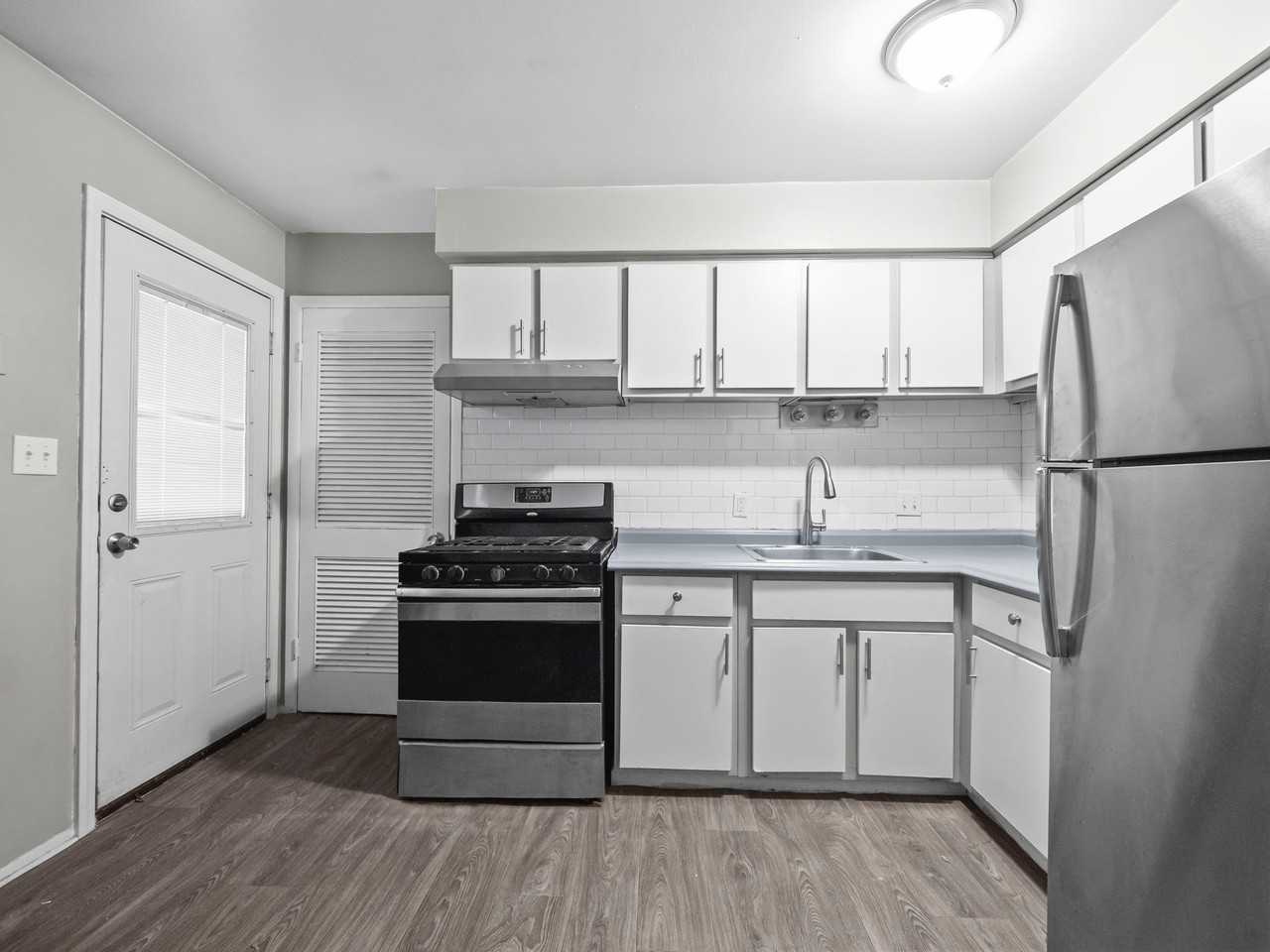 33022 Truman Rd #33022 - Photo 3 of 17