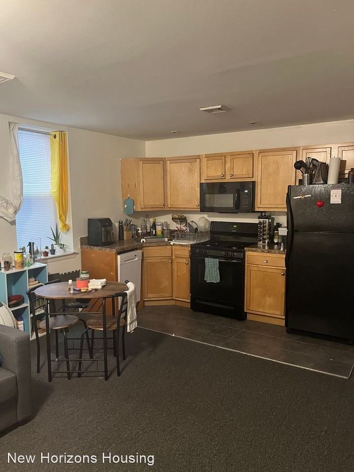 4518-22 Osage Avenue - Photo 2 of 27